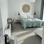 ホームステイ Luma10 オルビア